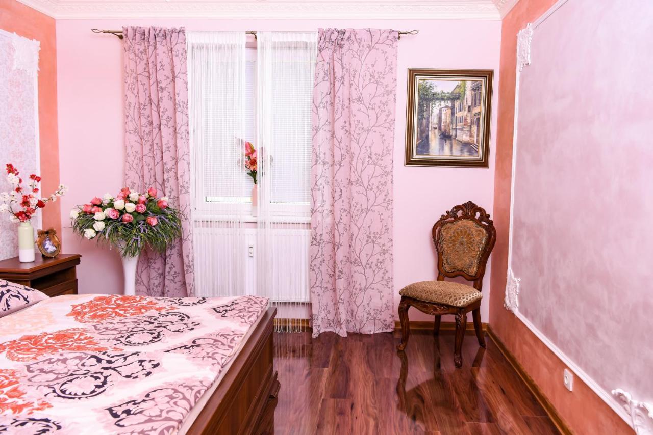 Rose Apartment Mariánské Lázně Exterior foto